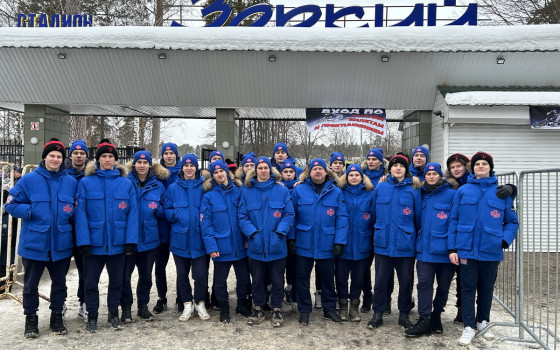 Армейцы посетили Чемпионат России по мотогонкам на льду