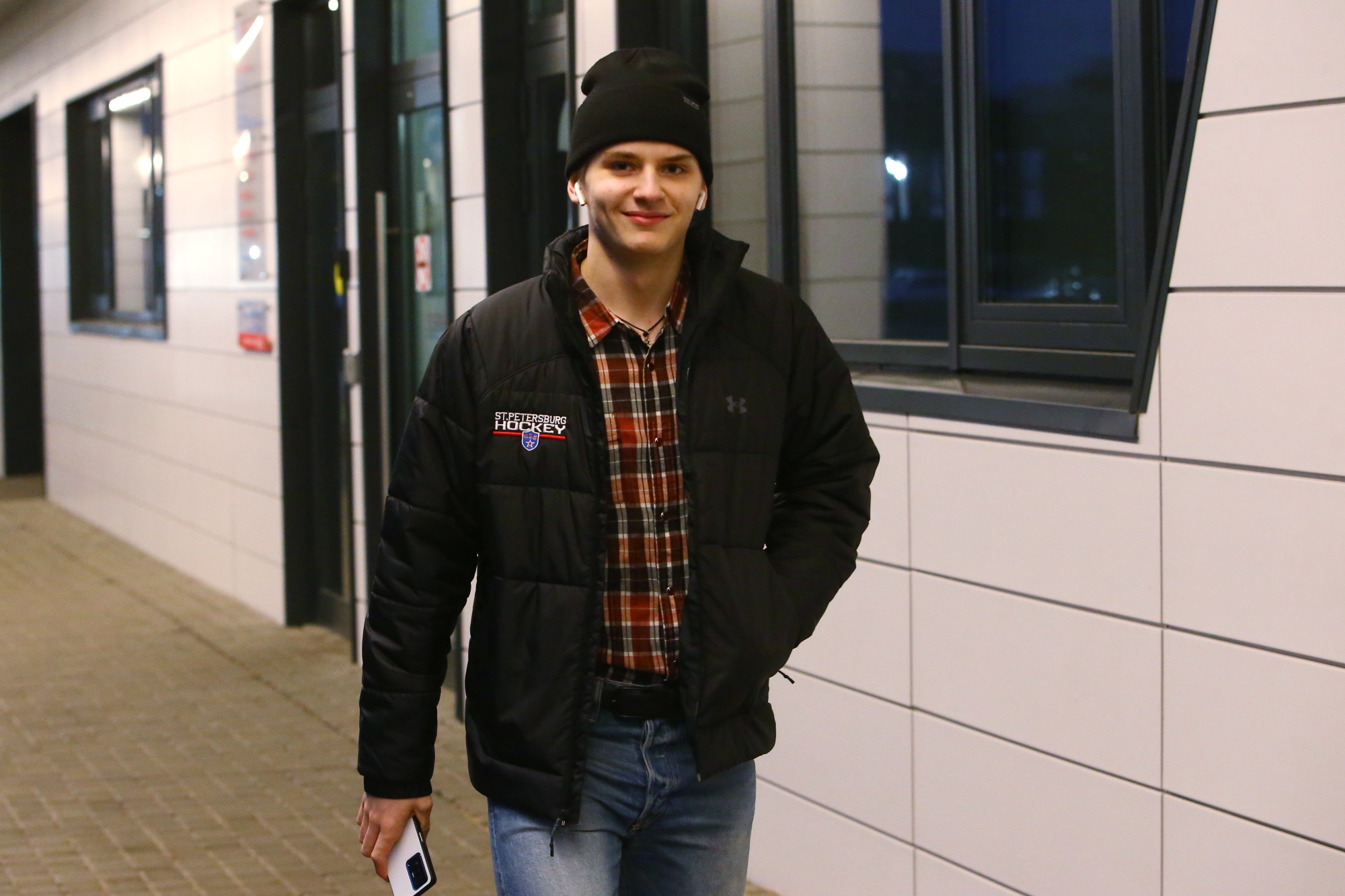 Виктор Андрейченко: «В систему профессиональных хоккейных школ я пришел в 11 лет»